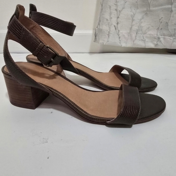 Madewell Simple Mid-Heel Sandals in Embossed Leather Strappy Summer - Picture 2 of 13